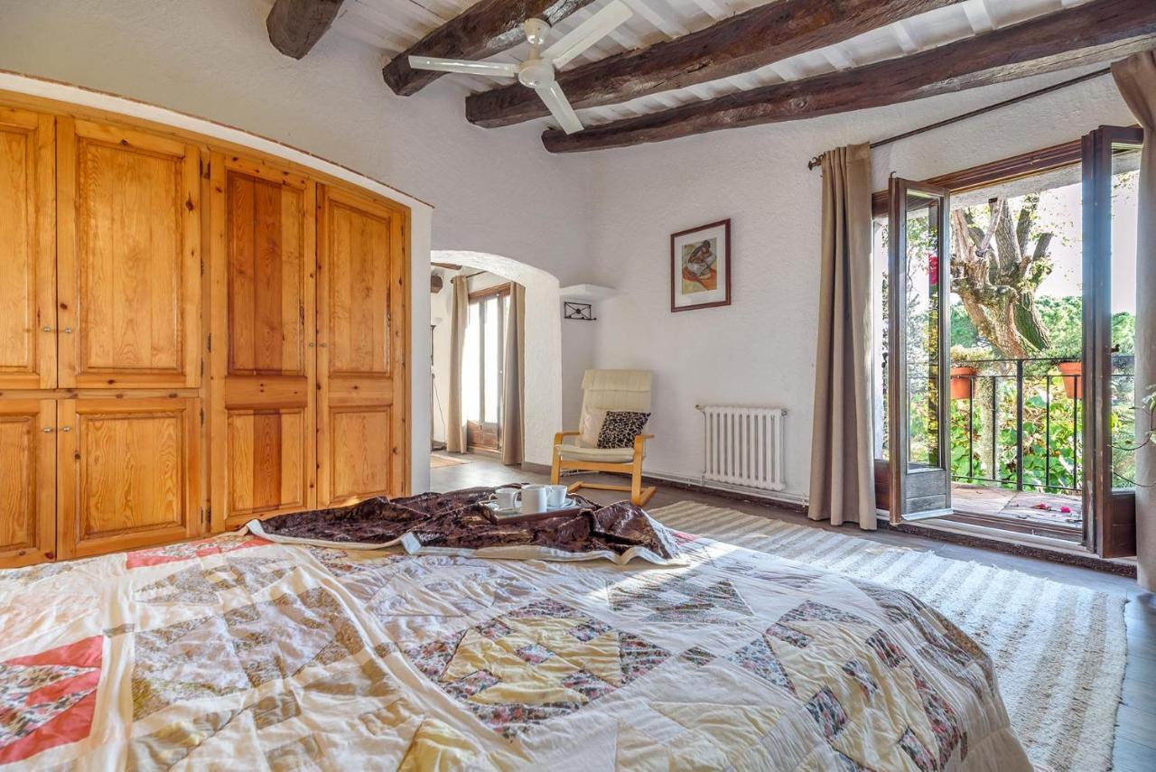 Masia Can Manent Del Bosc S XVIII Santa Eulalia de Ronsana Экстерьер фото